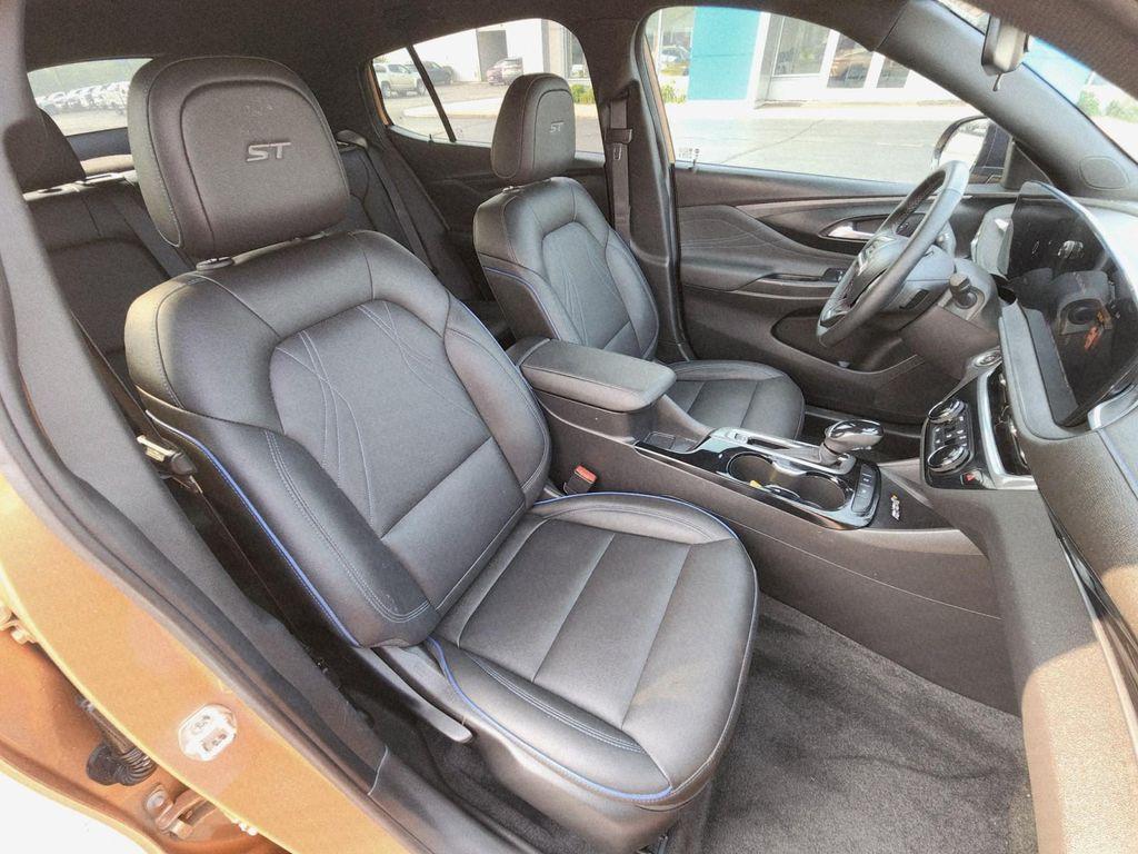used 2024 Buick Envista car, priced at $26,487