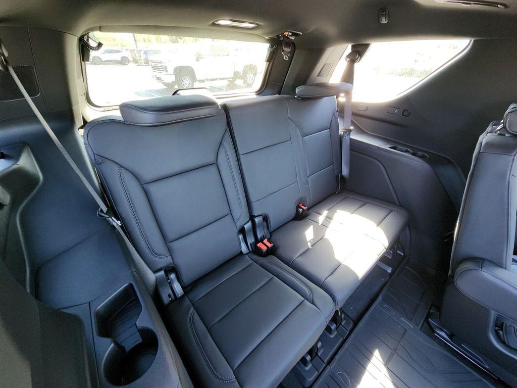 new 2025 Chevrolet Tahoe car, priced at $72,850