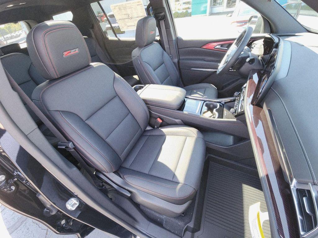 new 2026 Chevrolet Traverse car, priced at $53,945