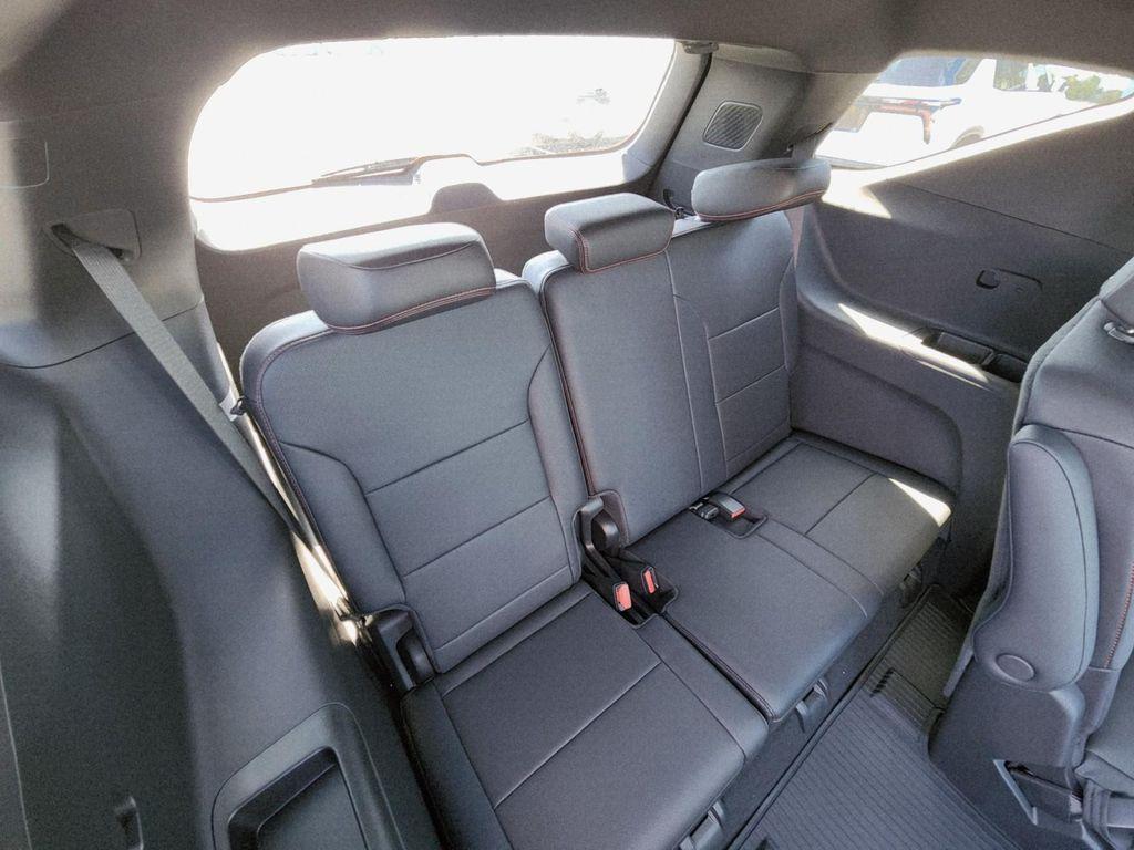 new 2026 Chevrolet Traverse car, priced at $53,945
