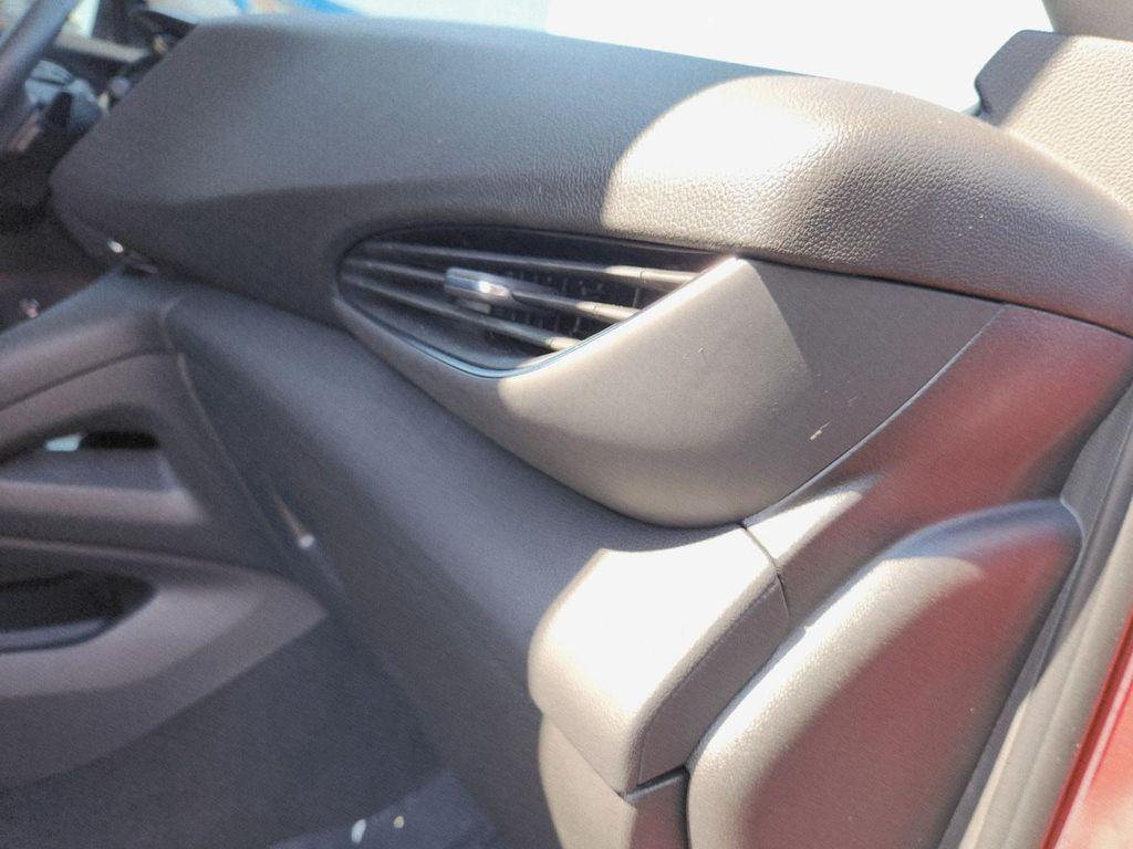 used 2023 Buick Envision car, priced at $31,987
