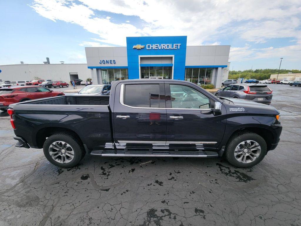 used 2022 Chevrolet Silverado 1500 car, priced at $49,987