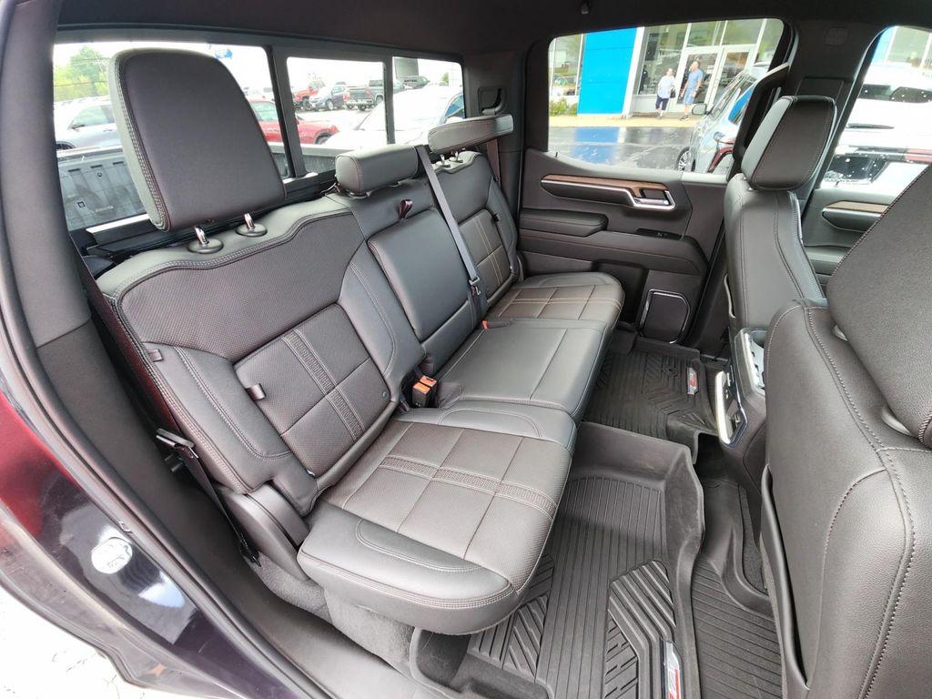 used 2022 Chevrolet Silverado 1500 car, priced at $49,987