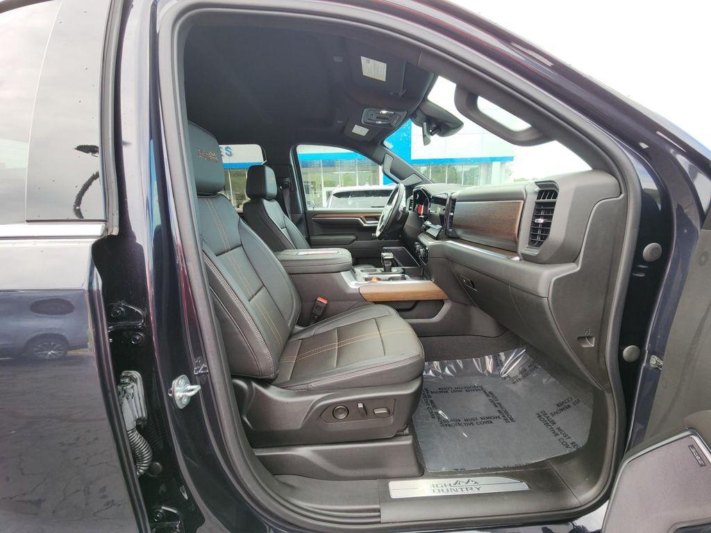 used 2022 Chevrolet Silverado 1500 car, priced at $49,987