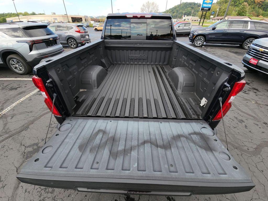 used 2022 Chevrolet Silverado 1500 car, priced at $49,987