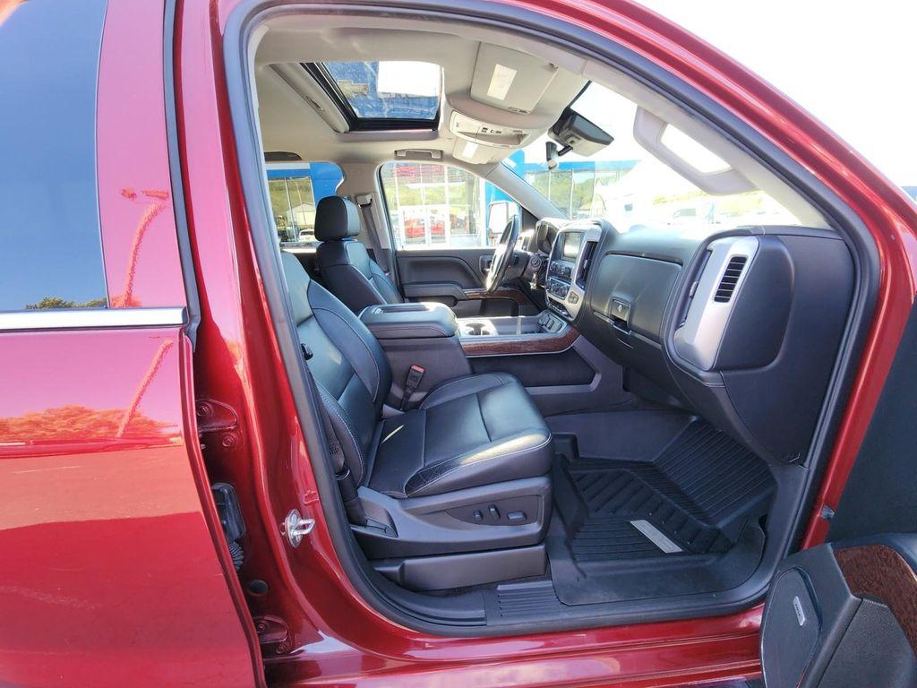 used 2018 GMC Sierra 1500 car, priced at $30,987