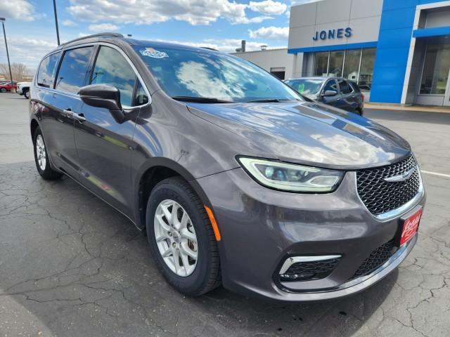 used 2022 Chrysler Pacifica car, priced at $24,987