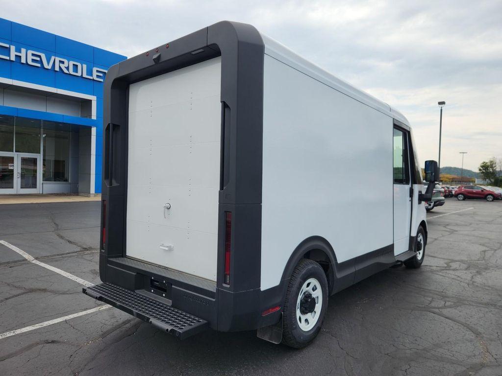 new 2025 Chevrolet BrightDrop 400 car, priced at $91,735
