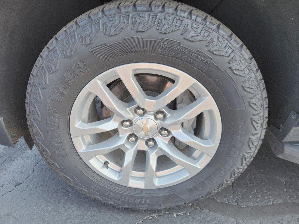 used 2023 Chevrolet Tahoe car, priced at $48,987
