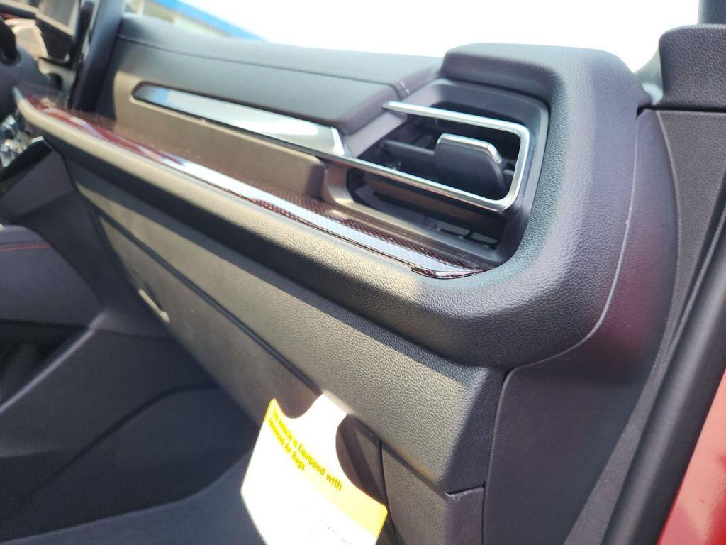 new 2026 Chevrolet Traverse car, priced at $52,257