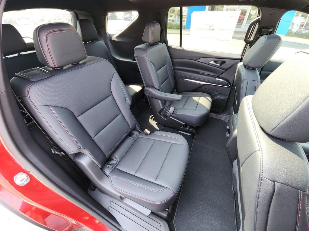 new 2026 Chevrolet Traverse car, priced at $52,257