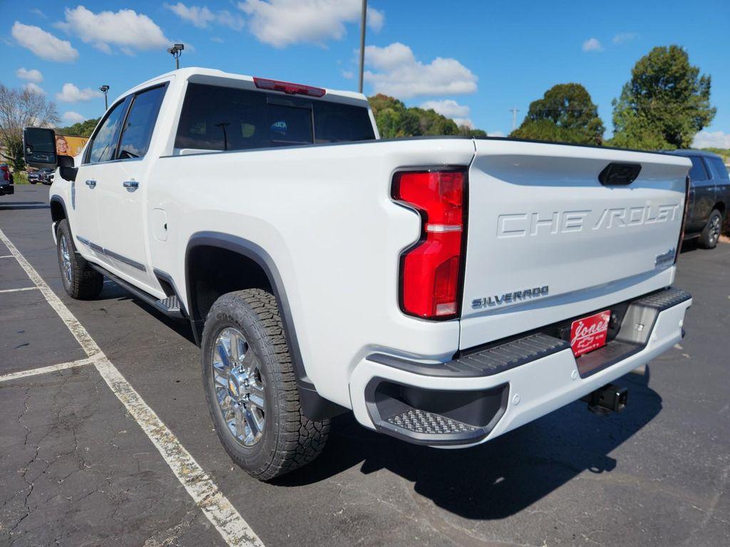 new 2026 Chevrolet Silverado 2500 car, priced at $87,003
