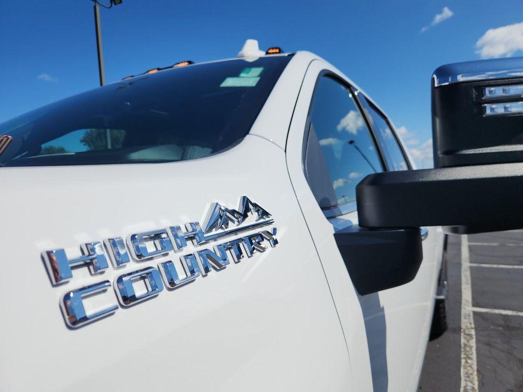 new 2026 Chevrolet Silverado 2500 car, priced at $87,003