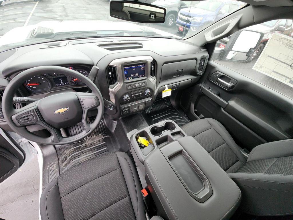 new 2025 Chevrolet Silverado 2500 car, priced at $51,198