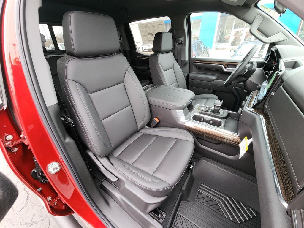 new 2025 Chevrolet Silverado 1500 car, priced at $66,002
