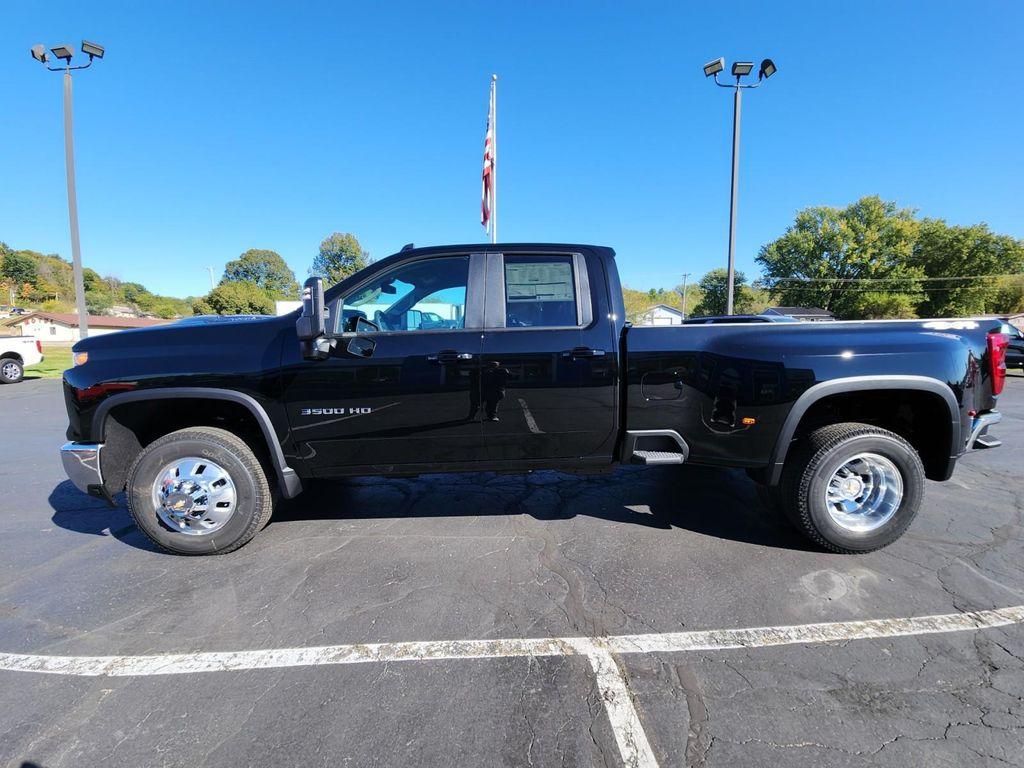 new 2026 Chevrolet Silverado 3500 car, priced at $78,435