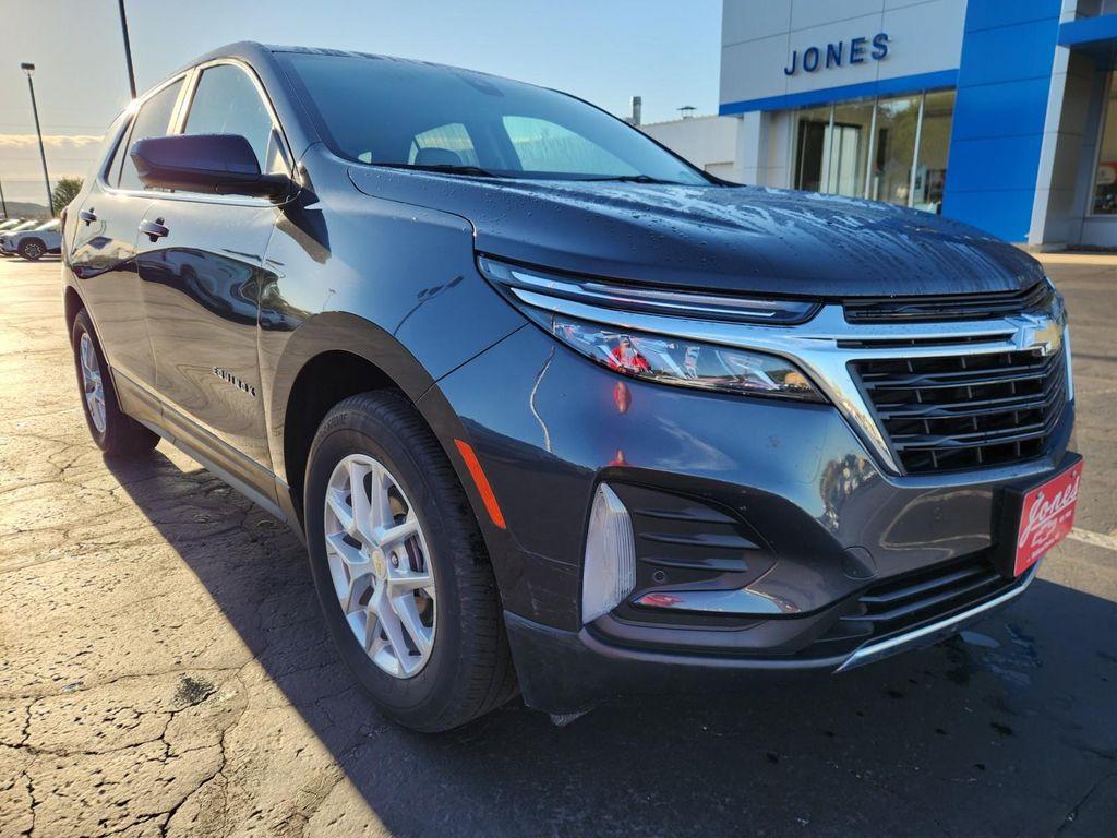used 2022 Chevrolet Equinox car, priced at $24,487