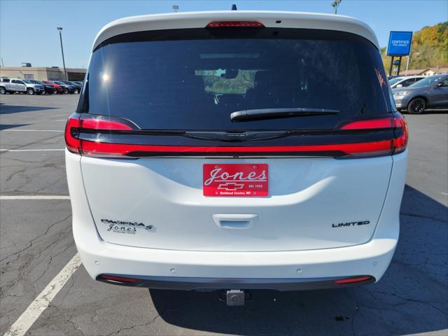 used 2024 Chrysler Pacifica car, priced at $44,987