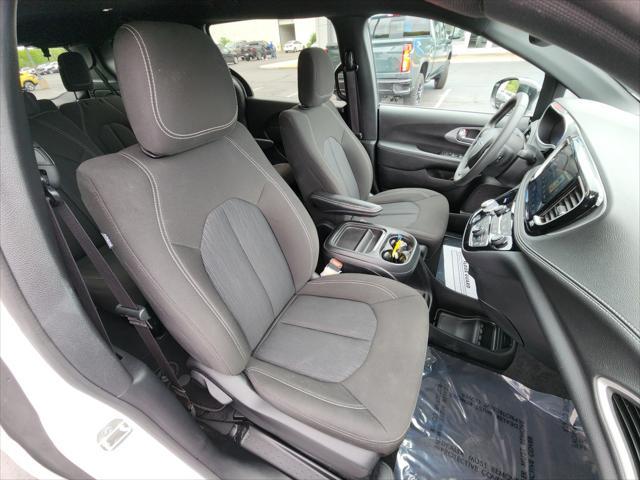 used 2024 Chrysler Pacifica car, priced at $35,987