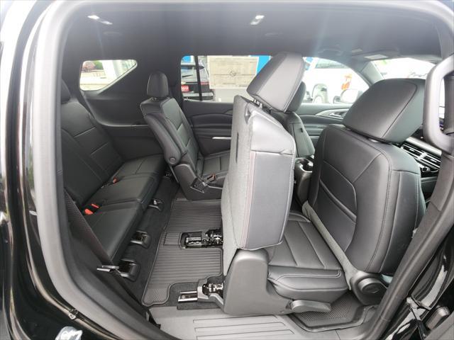 new 2025 Chevrolet Traverse car, priced at $49,995