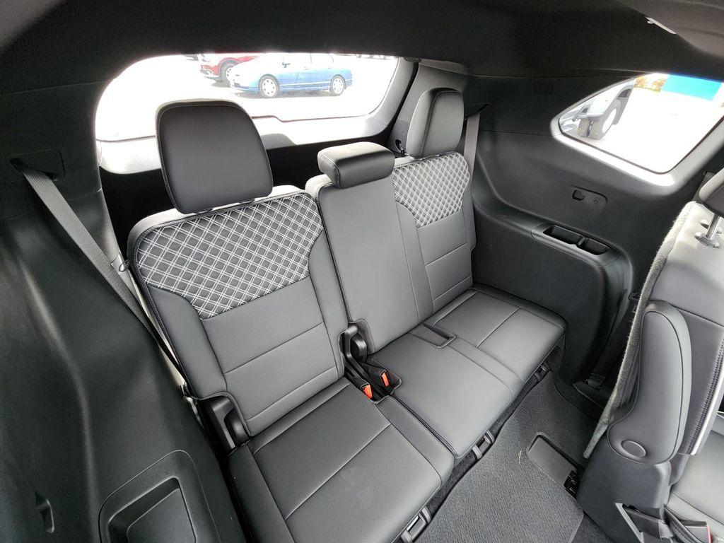 used 2024 GMC Acadia car, priced at $52,487