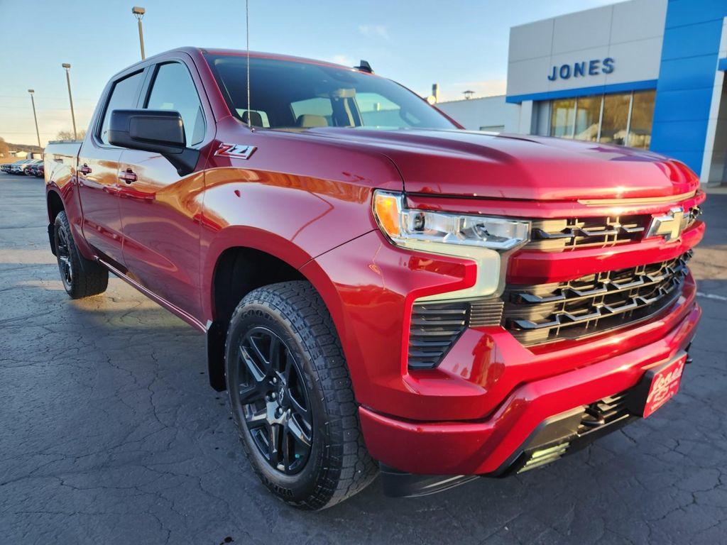 used 2025 Chevrolet Silverado 1500 car, priced at $50,987