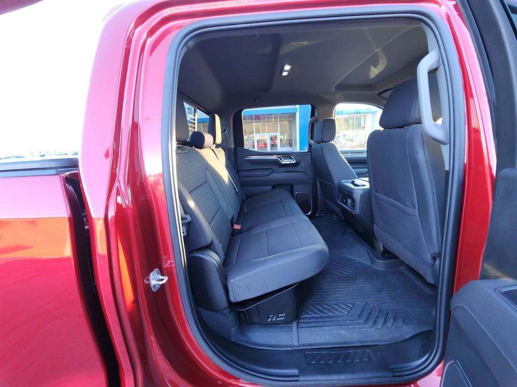 used 2025 Chevrolet Silverado 1500 car, priced at $50,987