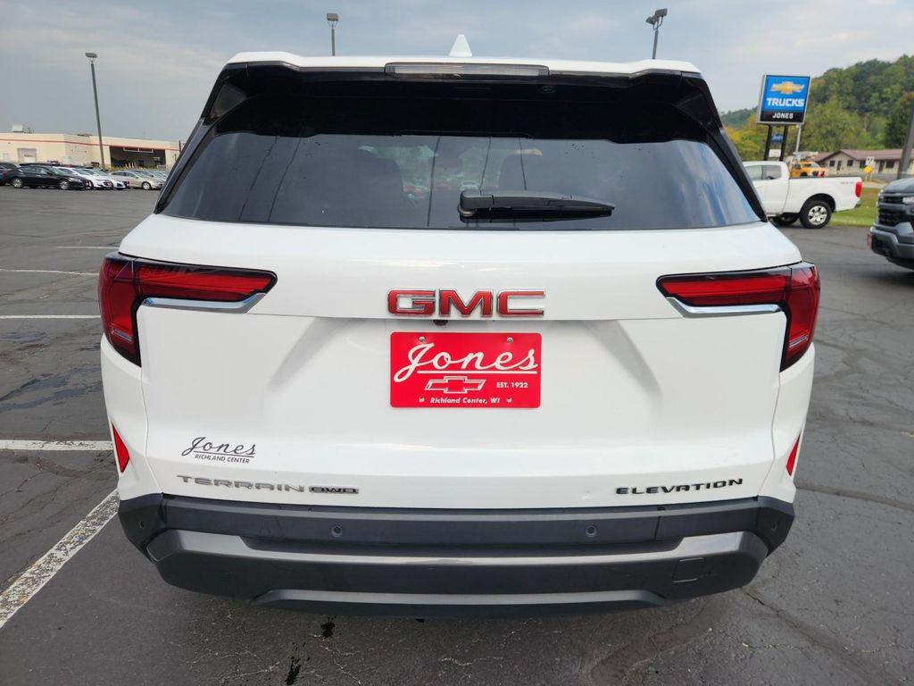 used 2025 GMC Terrain car, priced at $29,987
