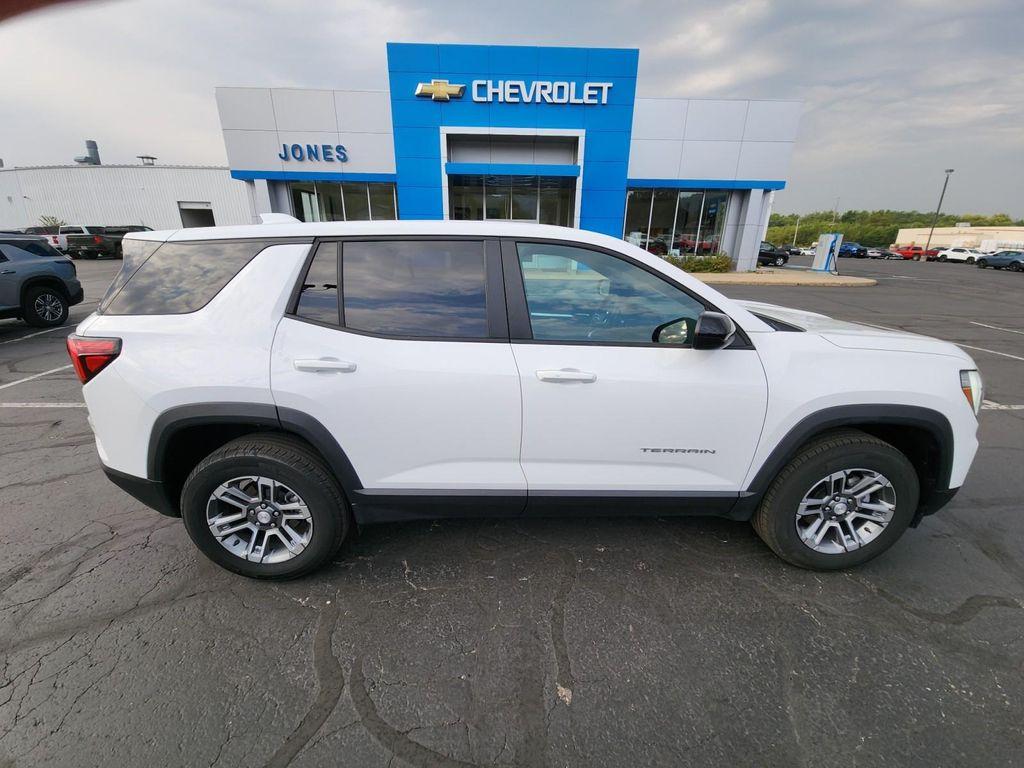 used 2025 GMC Terrain car, priced at $29,987