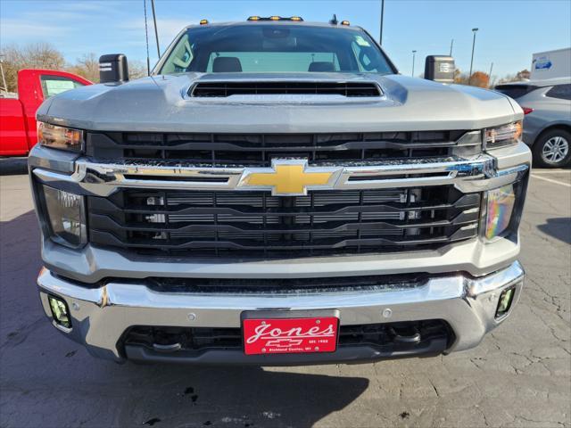 new 2025 Chevrolet Silverado 3500 car, priced at $69,645