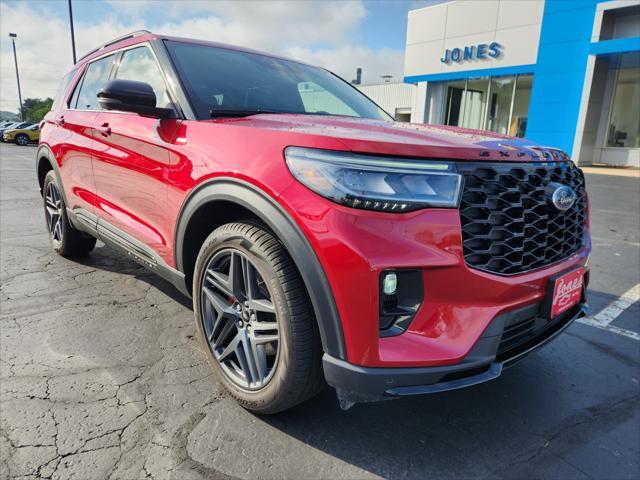 used 2025 Ford Explorer car, priced at $45,987
