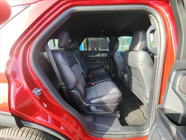 used 2025 Ford Explorer car, priced at $45,987