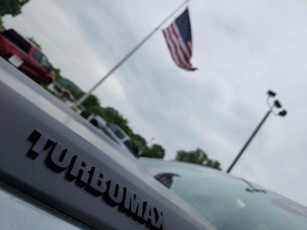 new 2025 Chevrolet Colorado car, priced at $51,611