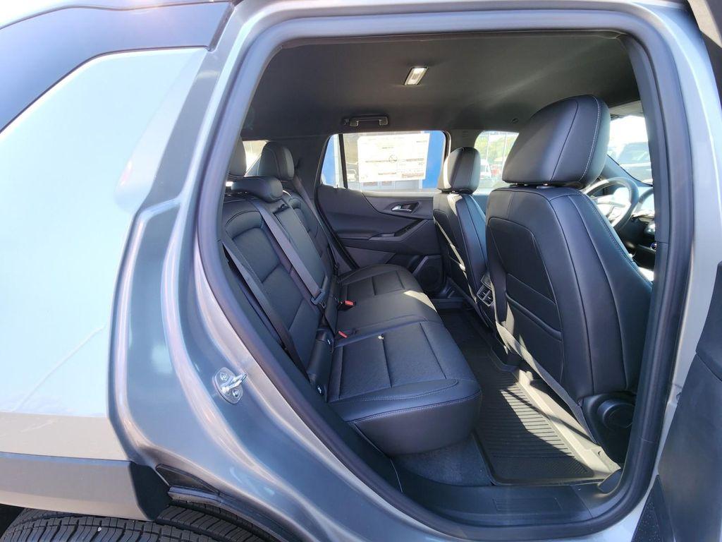 new 2026 Chevrolet Equinox car, priced at $34,668