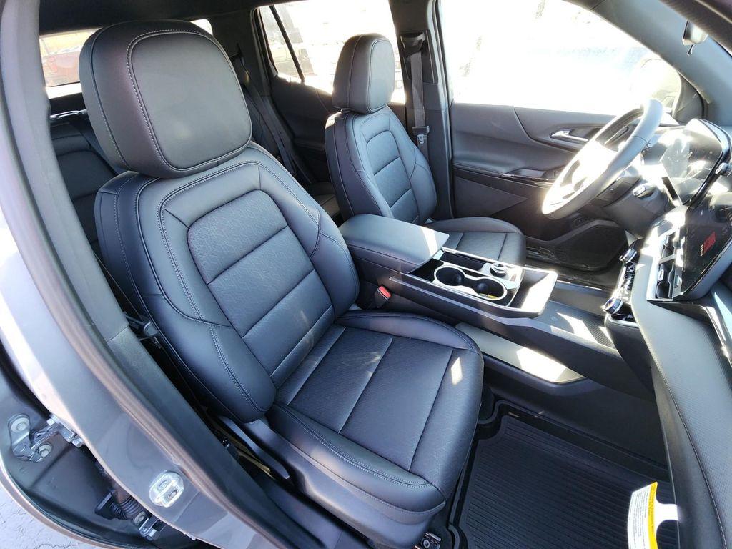 new 2026 Chevrolet Equinox car, priced at $34,668