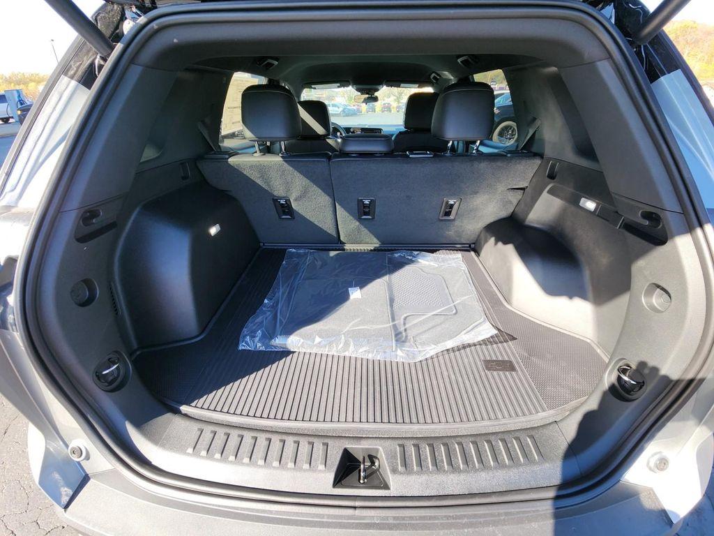new 2026 Chevrolet Equinox car, priced at $34,668