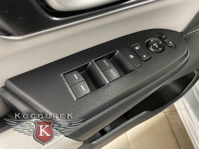 used 2022 Honda CR-V Hybrid car, priced at $25,566