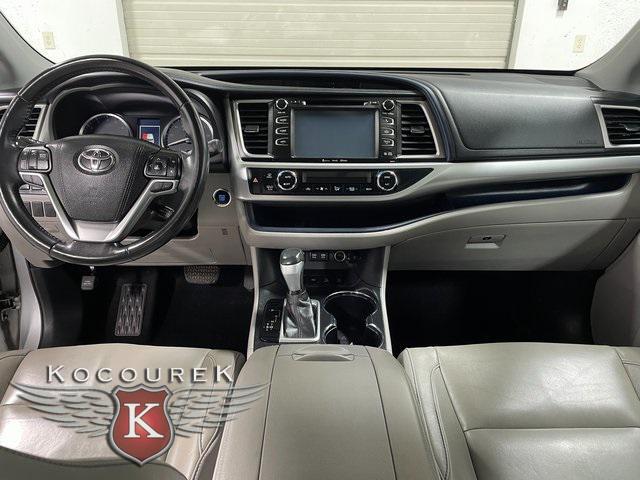 used 2017 Toyota Highlander car, priced at $20,962
