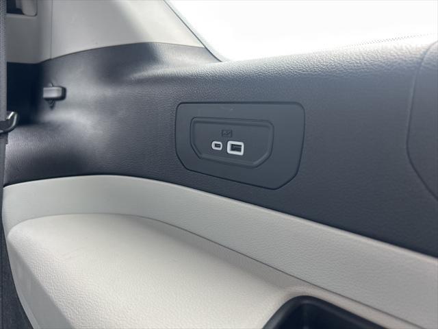 used 2022 Jeep Grand Cherokee L car, priced at $39,850