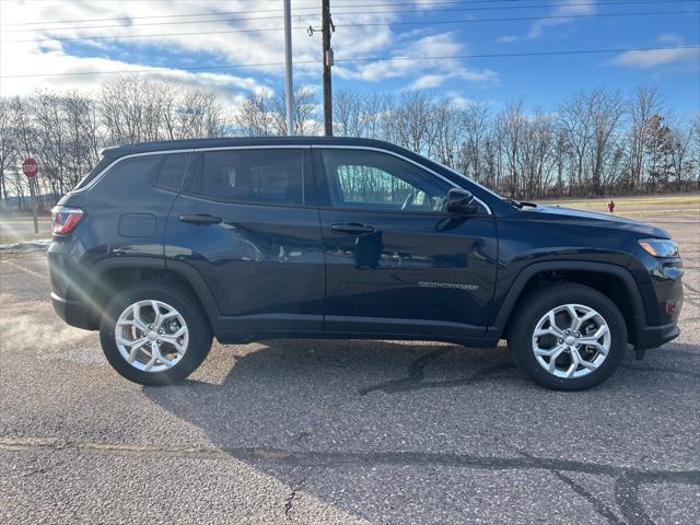 new 2024 Jeep Compass car, priced at $25,497