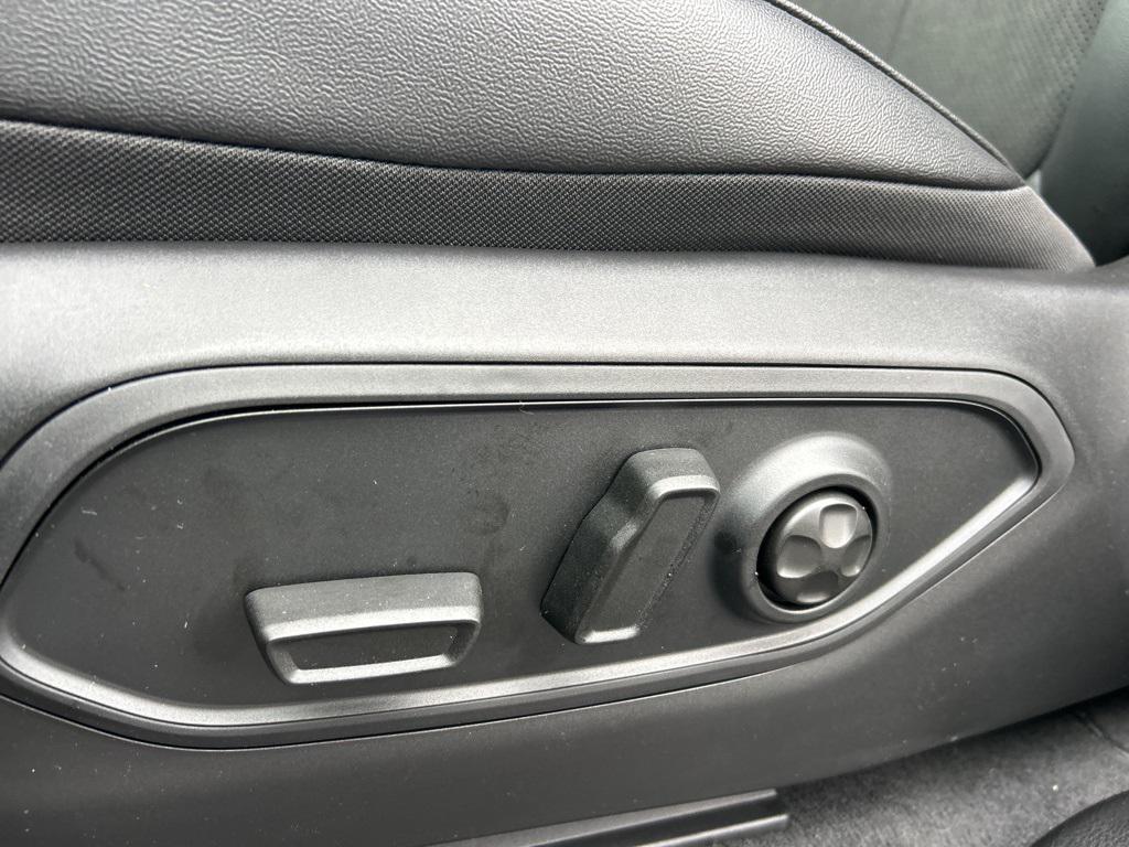 new 2025 Jeep Grand Cherokee L car, priced at $46,225