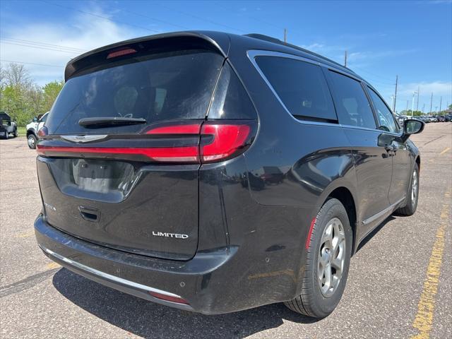 used 2022 Chrysler Pacifica car, priced at $28,983