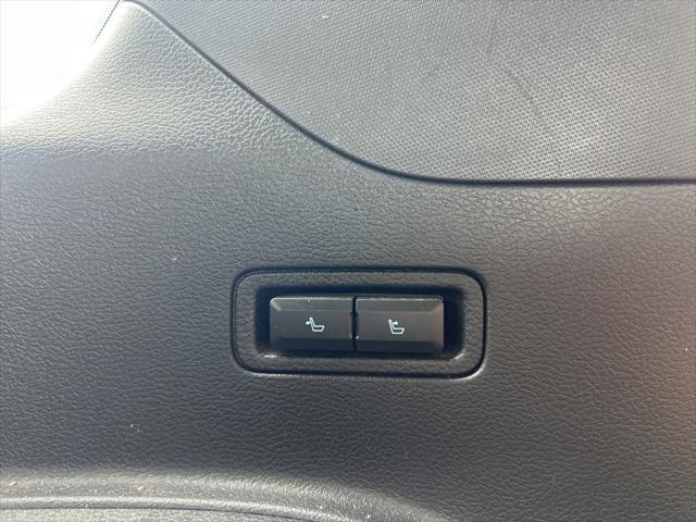 used 2023 Ford Expedition car, priced at $43,990
