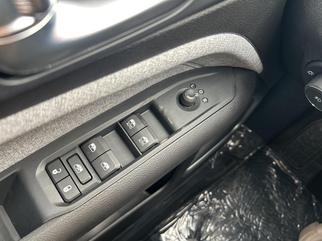 new 2025 Jeep Compass car, priced at $24,786