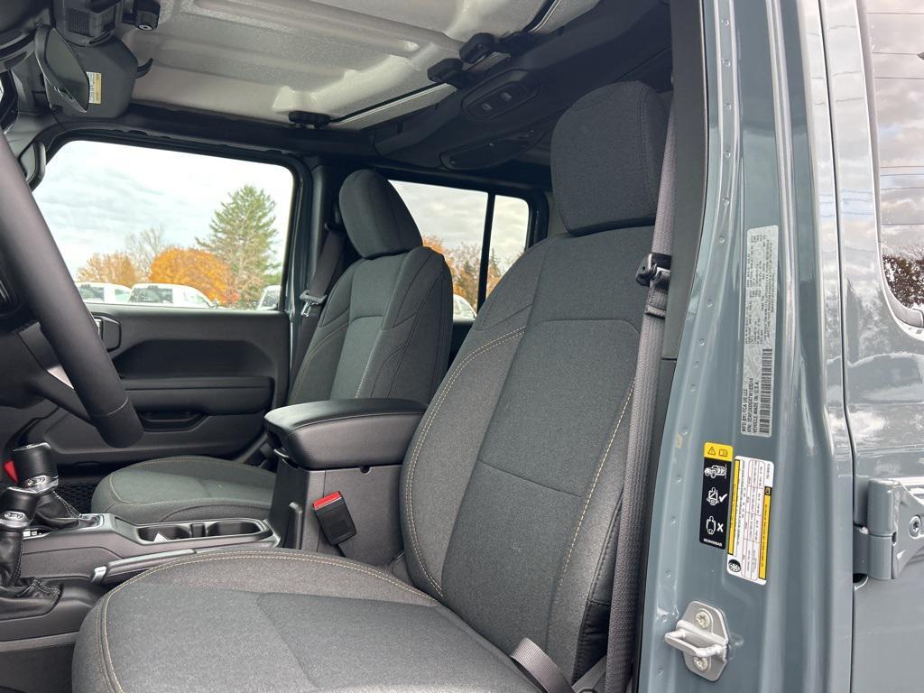 new 2026 Jeep Wrangler car, priced at $52,910