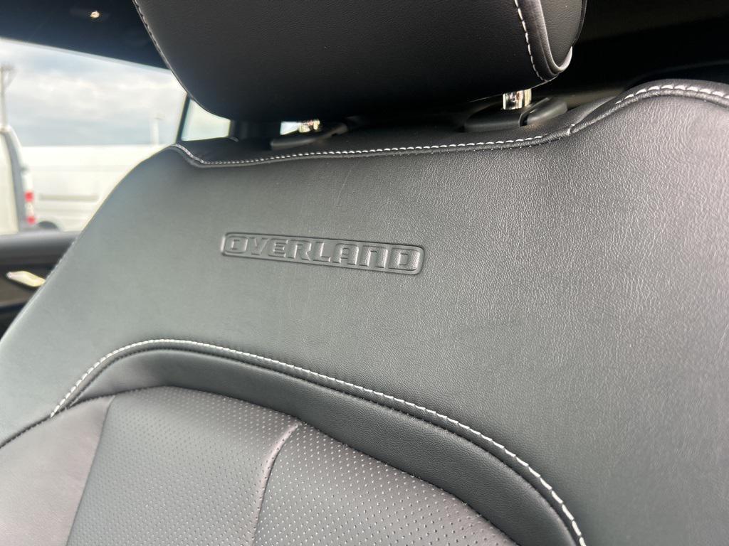 new 2025 Jeep Grand Cherokee car, priced at $57,360