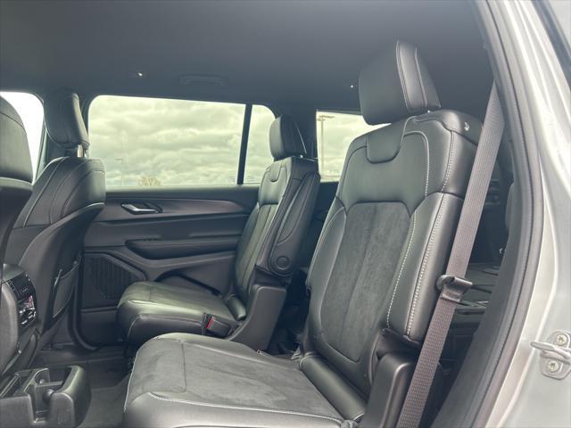 new 2025 Jeep Grand Cherokee L car, priced at $43,372
