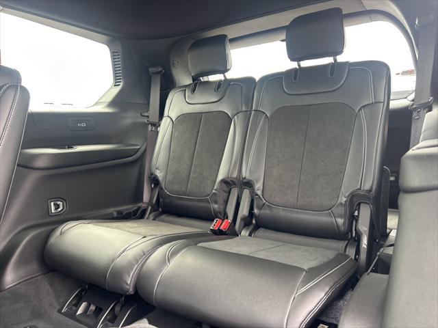 new 2025 Jeep Grand Cherokee L car, priced at $43,372