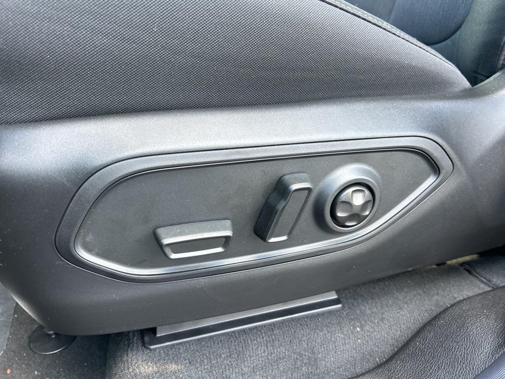 new 2025 Jeep Grand Cherokee L car, priced at $42,840