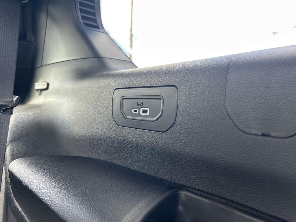 new 2025 Jeep Grand Cherokee L car, priced at $42,840